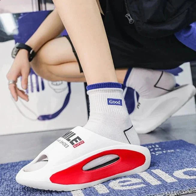 Chinelo Slide Nuvem Masculino - Conforto nas Alturas para os Dias de Relaxamento